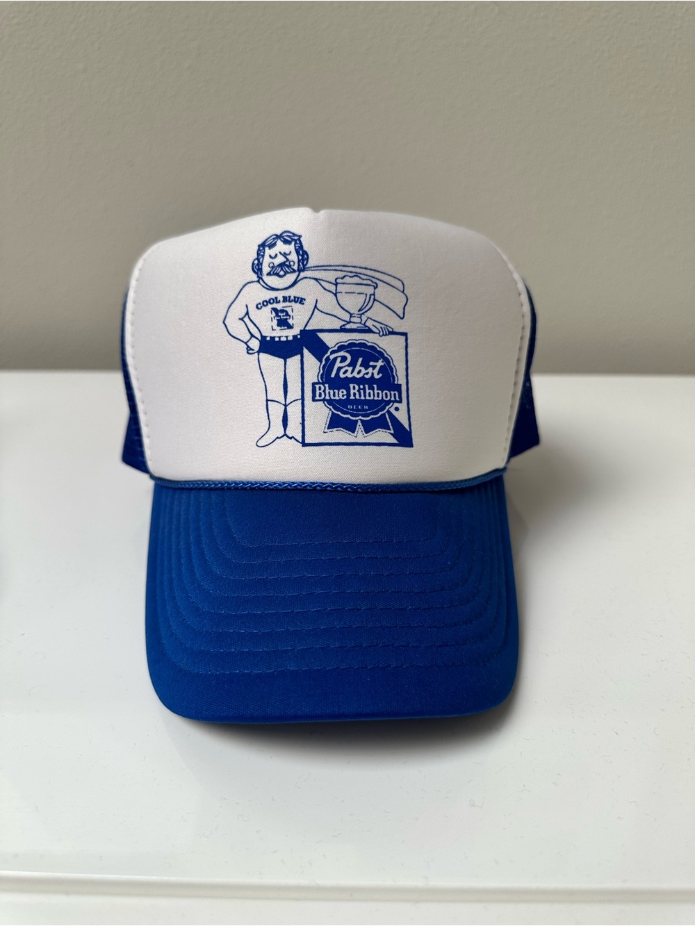 Vintage Men’s Blue & White PABST Trucker Hat